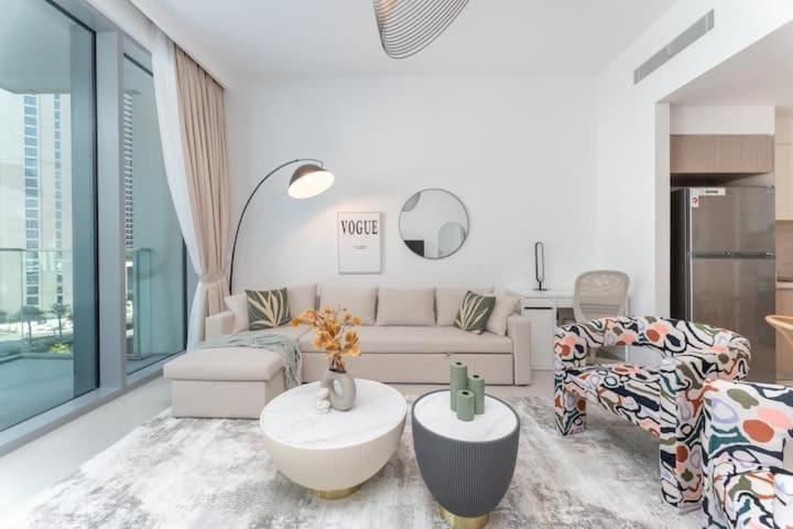 Apartment Vogue Waterfront Living - The Grand Creek Harbour Dubai