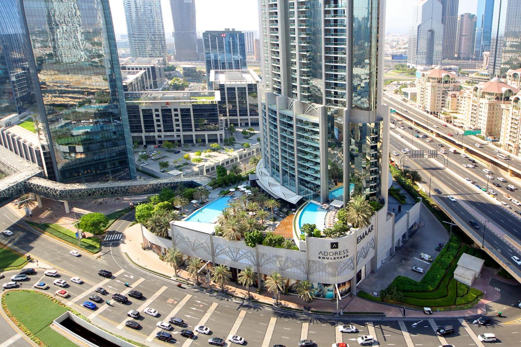 Partial Burjkhalifa Studio, Interconnecting To Dubai Mall