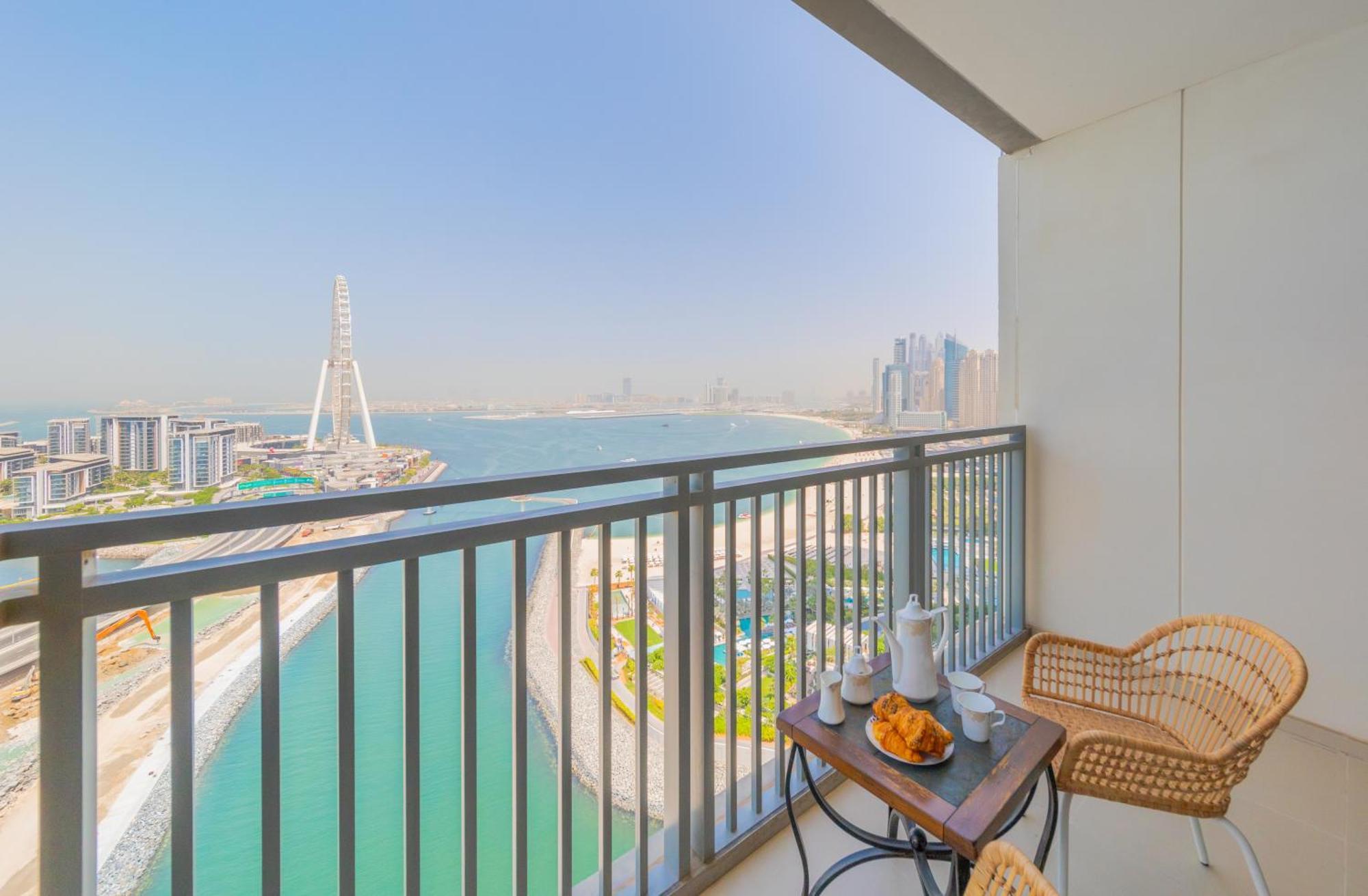 Eden's Homes & - 52-42 Emaar Apartment *