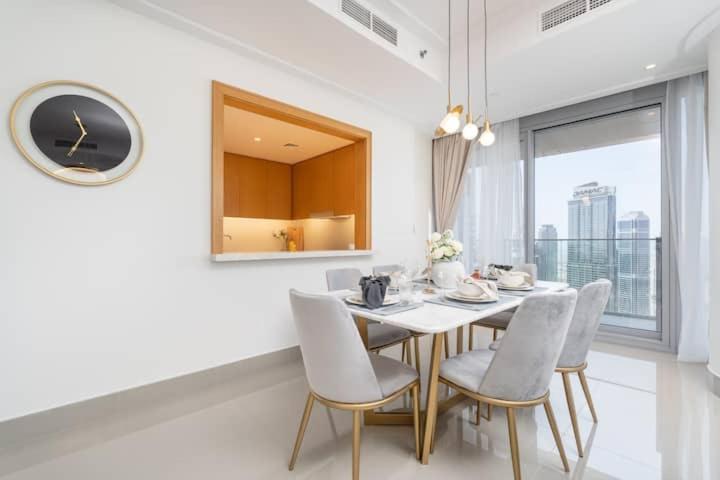 Apartment Vogue Downtown - Opera Grand - Burj Khalifa & Fountain Views