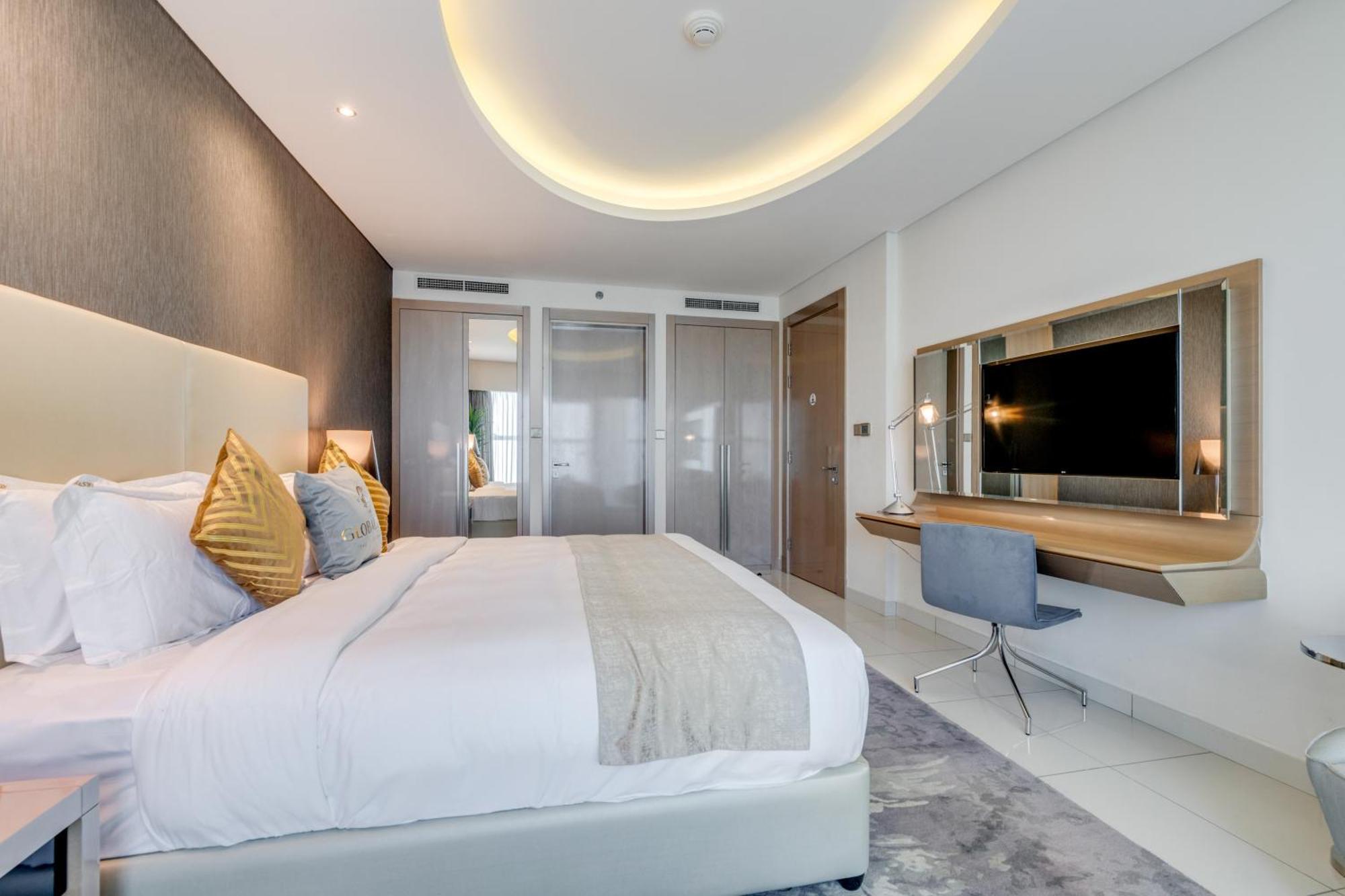 Globalstay Damac Towers By Paramount In Business Bay * Dubai