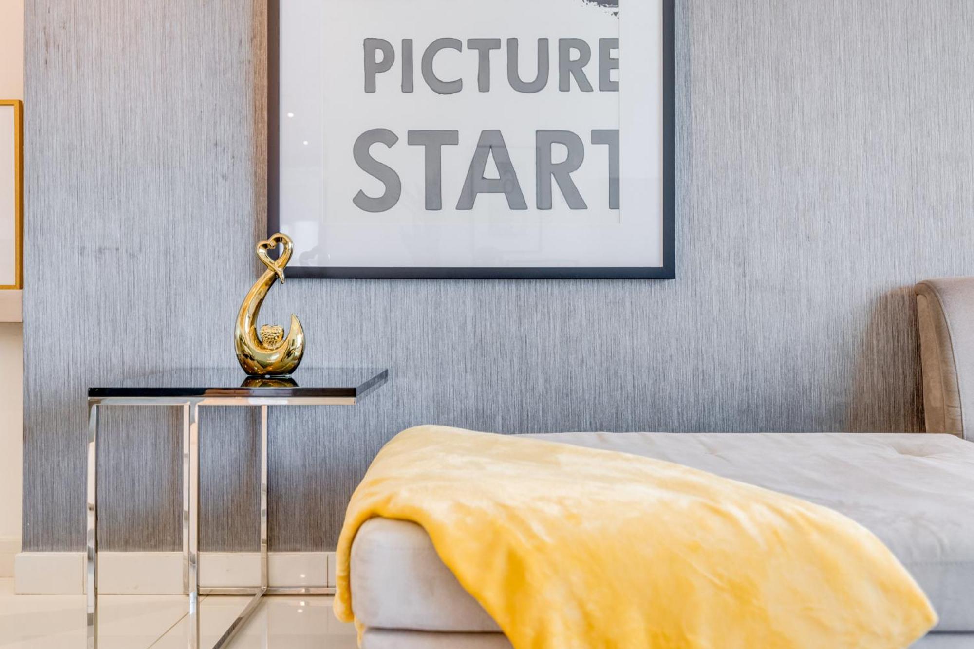 Apartment Globalstay Damac Towers By Paramount In Business Bay *