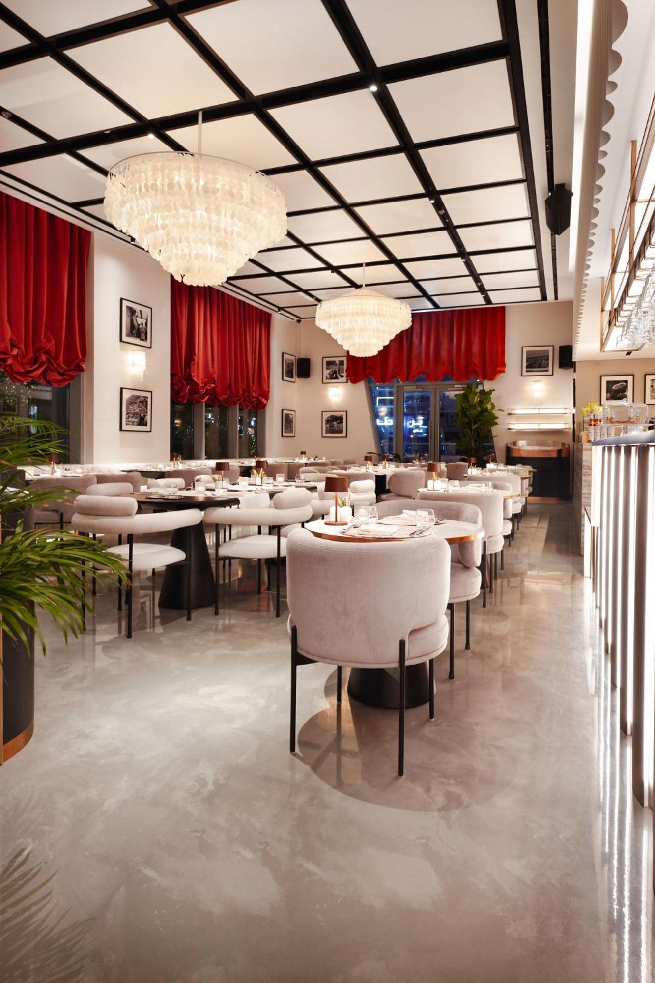 Lusso Hometels J One Business Bay Dubai
