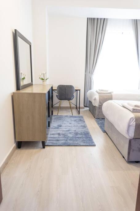Apartment Shams Front Jbr By Happy Season *