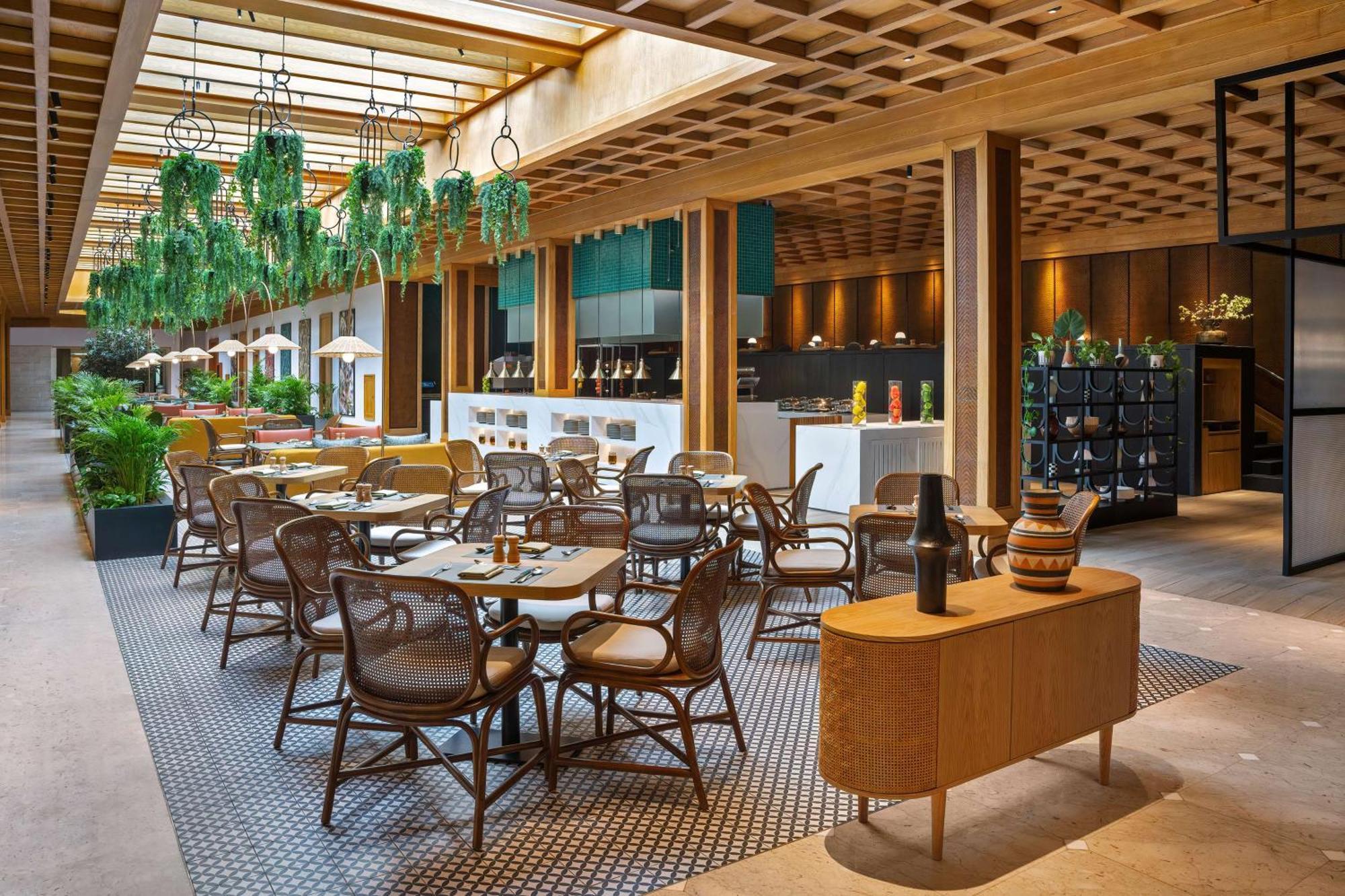 Radisson Blu Hotel, Deira Creek Dubai
