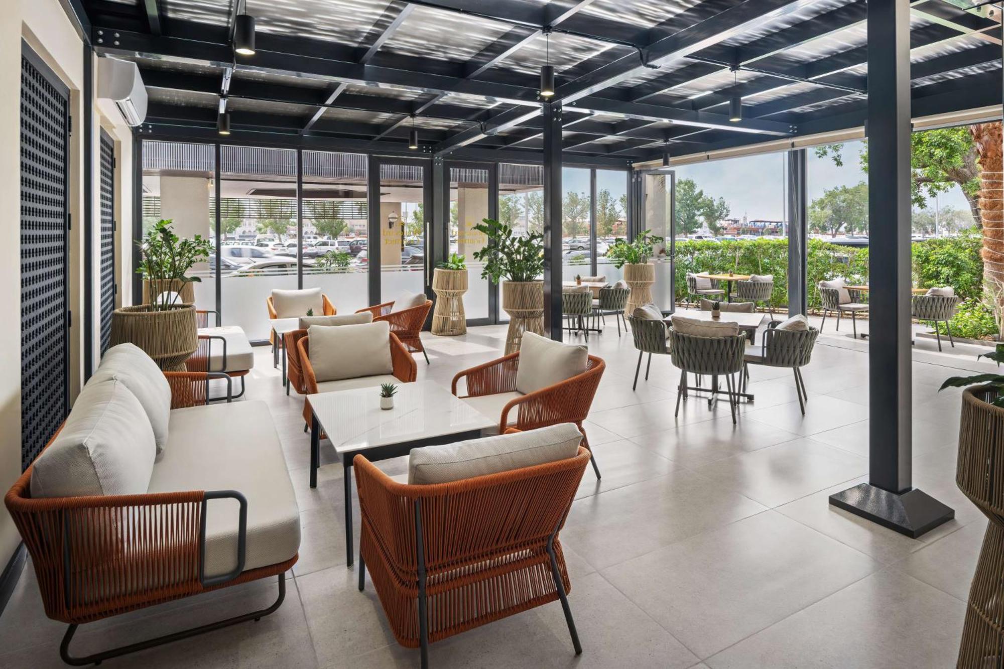 Radisson Blu Hotel, Deira Creek Otel