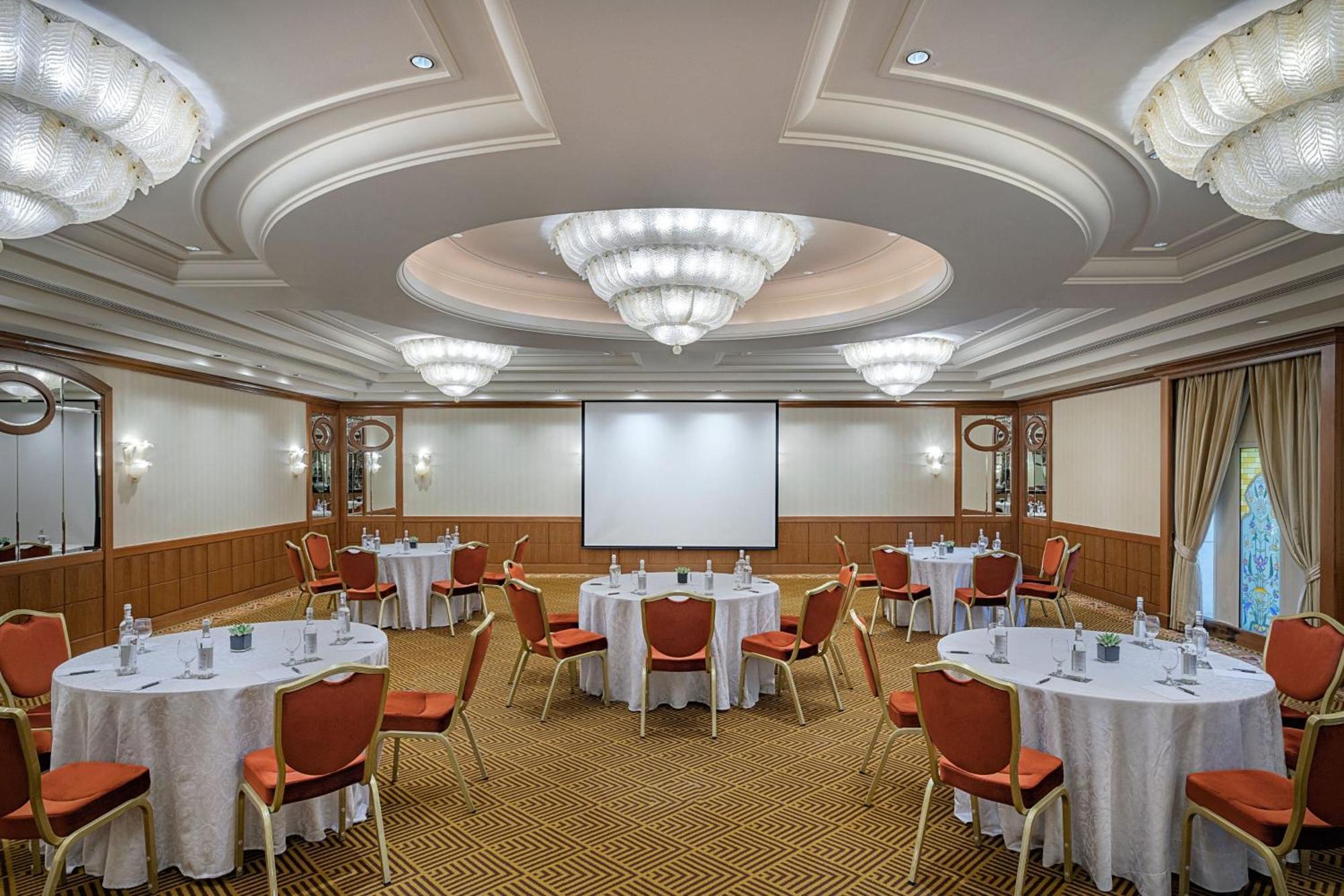 Sheraton Creek & Towers Hotel Dubai