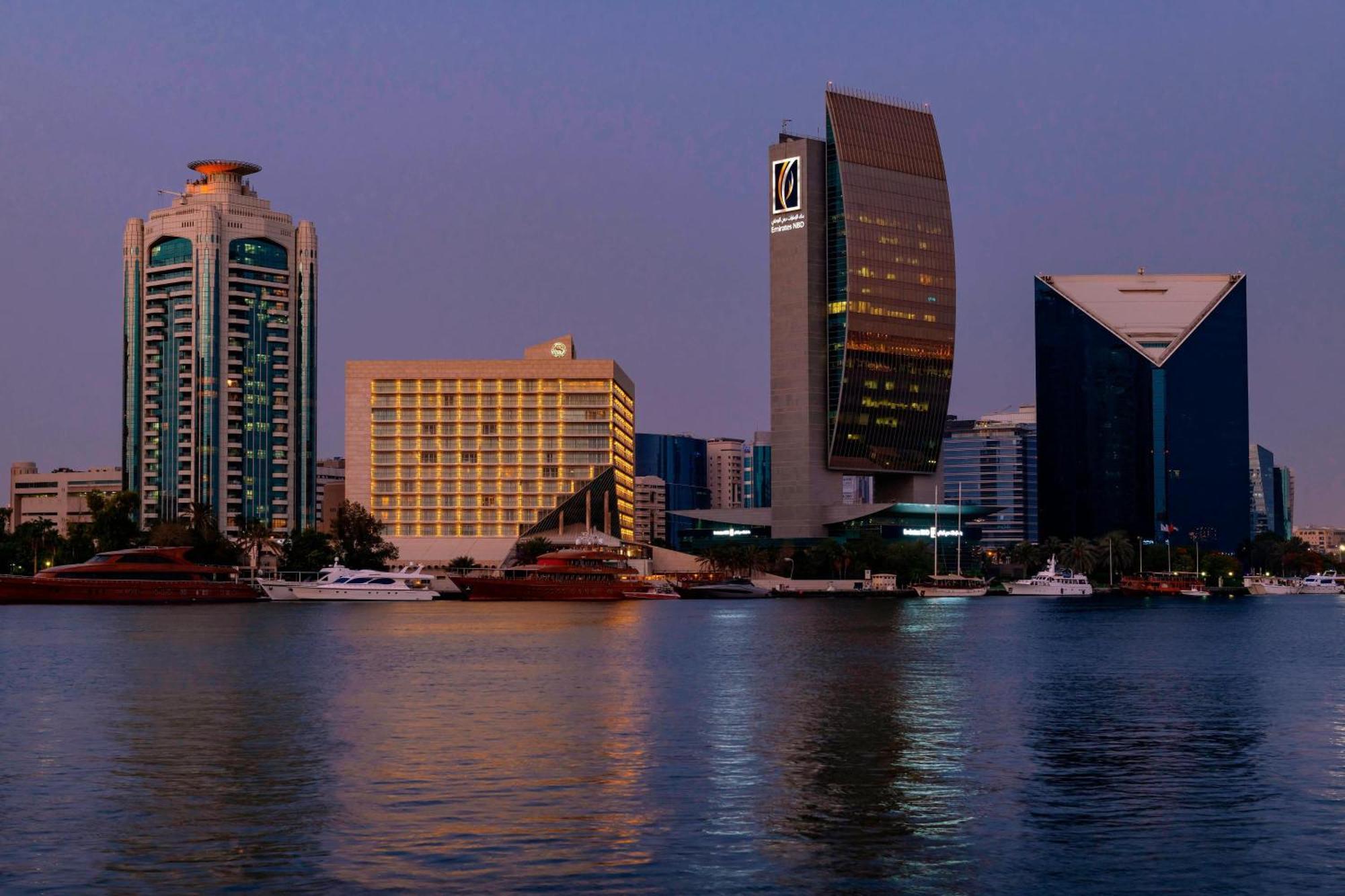 Sheraton Creek & Towers
