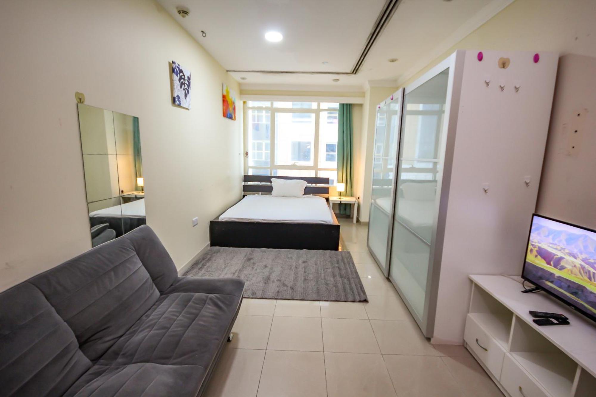 Big For ' Girls ' Only At Dubai, Marina Privatunterkunft