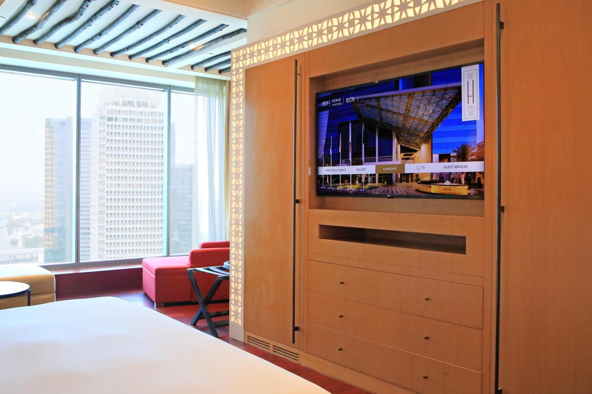 Hotel The H
