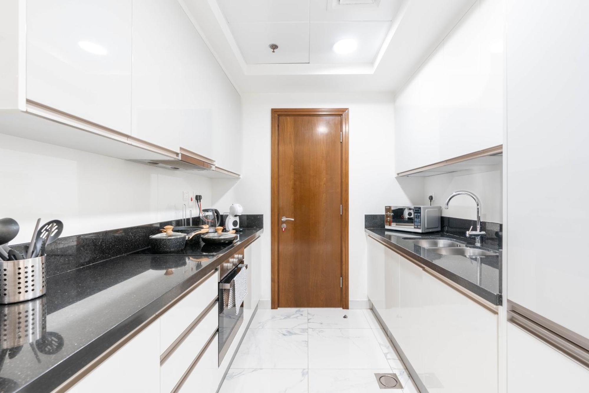 White Sage - Amna Tower Apartment Dubai