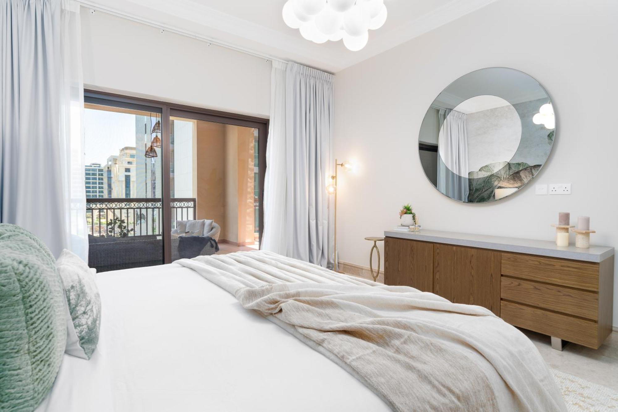 Ultimate / Fairmont Residences The Palm / Designer Luxury / Direct Access / Big Terrace / Partial Sea View *