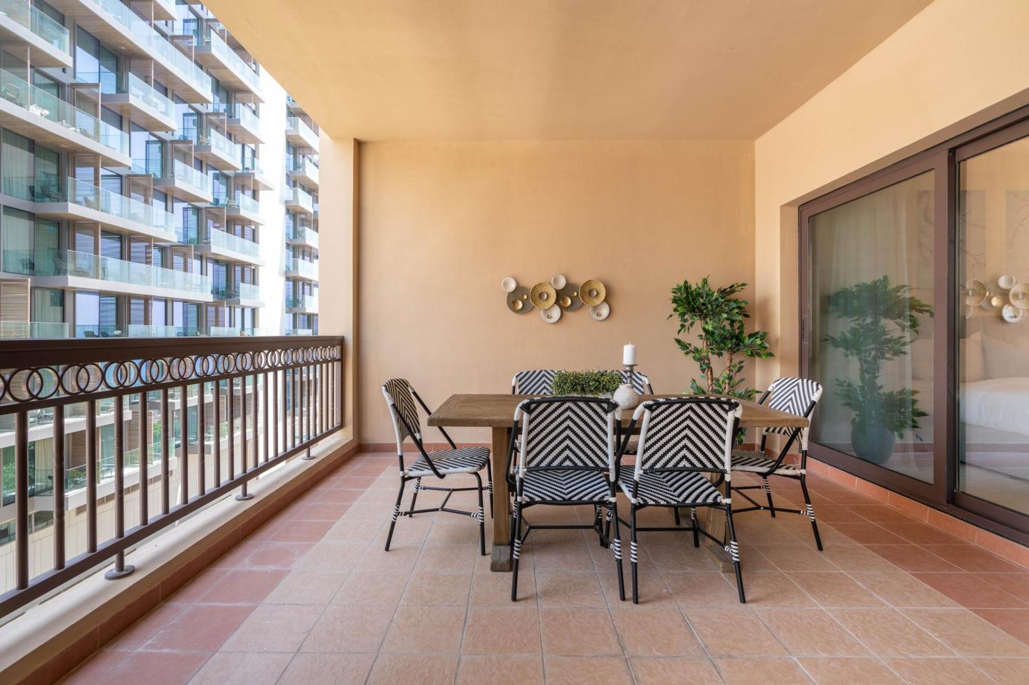 Ultimate / Fairmont Residences The Palm / Designer Luxury / Direct Access / Big Terrace / Partial Sea View