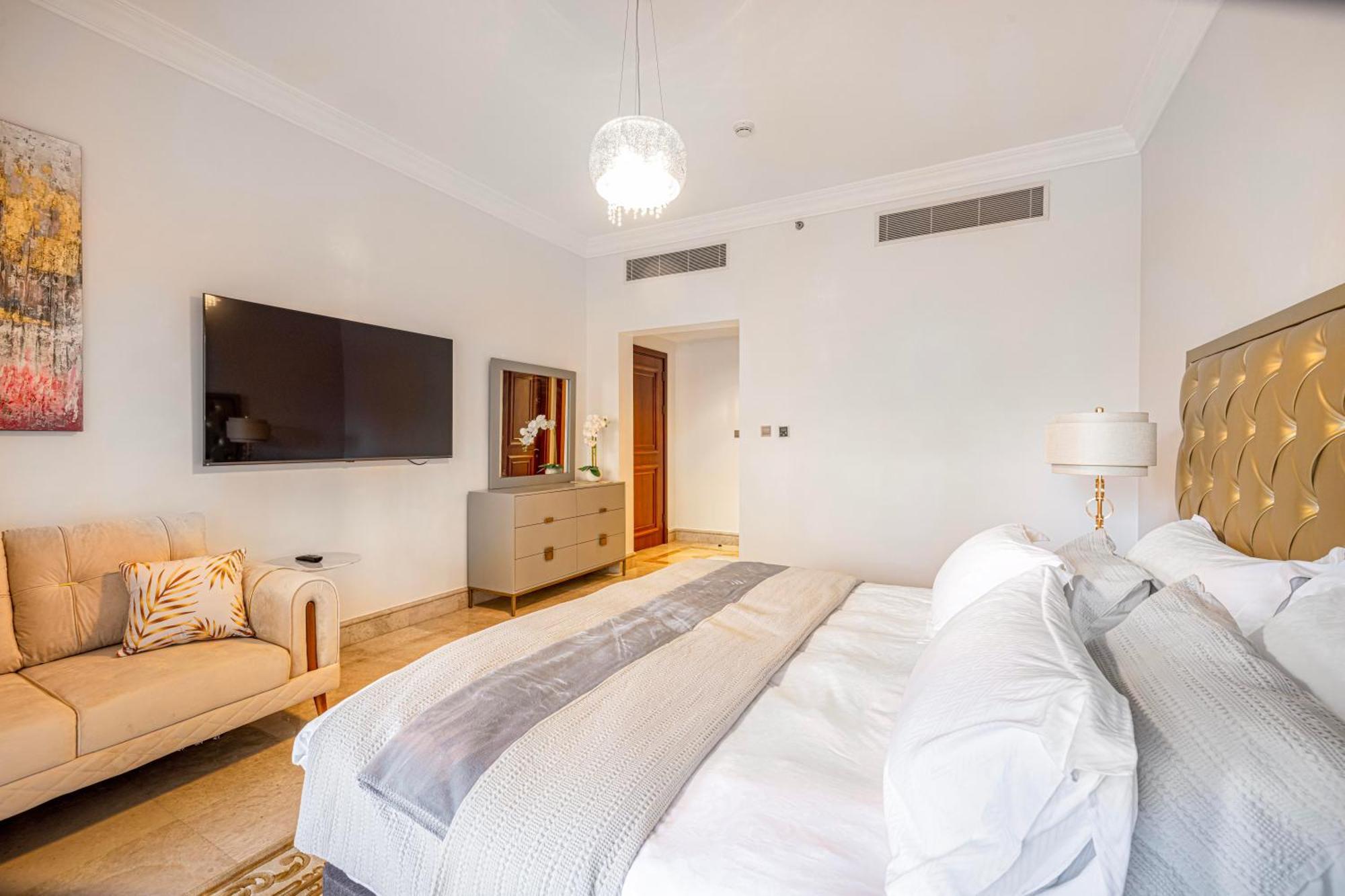 Apartment Fairmont North 2br Sea View Huge Terrace Dubai