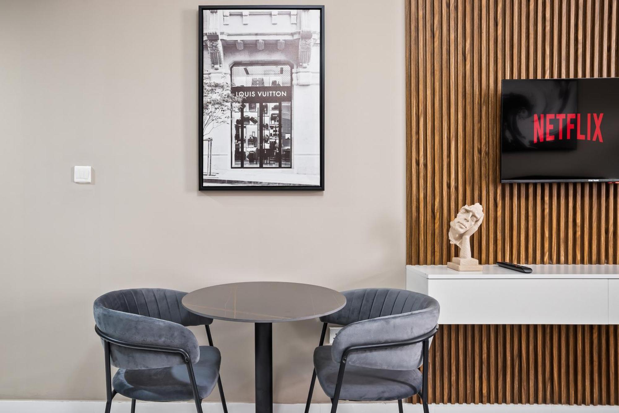 Studio Apt - Cozyfriendly Apartment *
