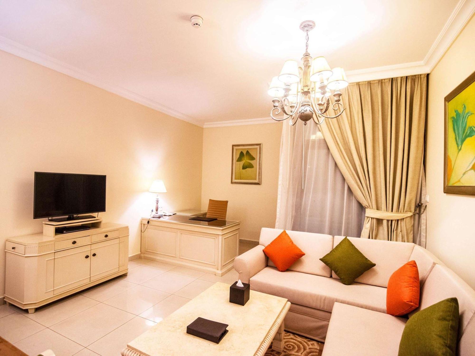 Mercure Barsha Heights And