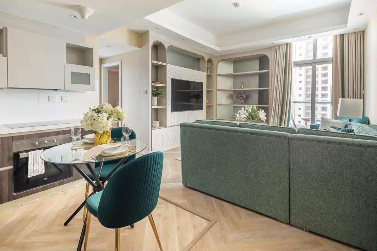 Frank Porter - Marina Wharf 2 Apartment Dubai