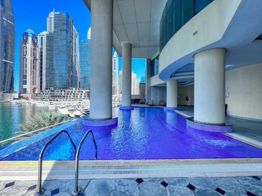 First Class 2br Modern And Stylish Apartment