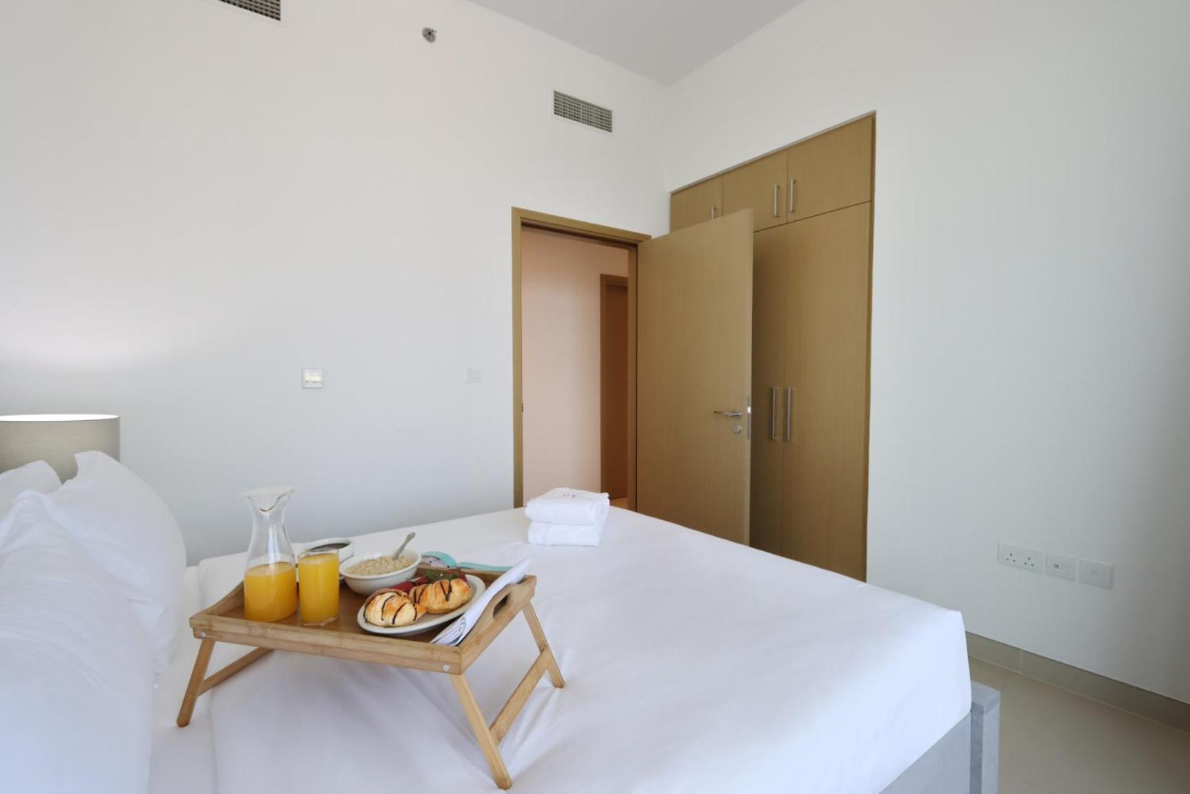 Livbnb - Sea, & Marina View, 3br At 5242 Apartamento Dubai
