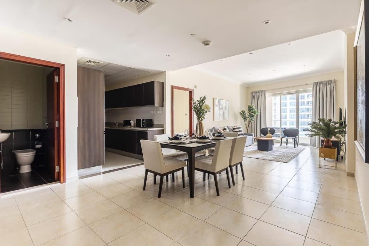 Frank Porter - Marina Heights 1 Dubai