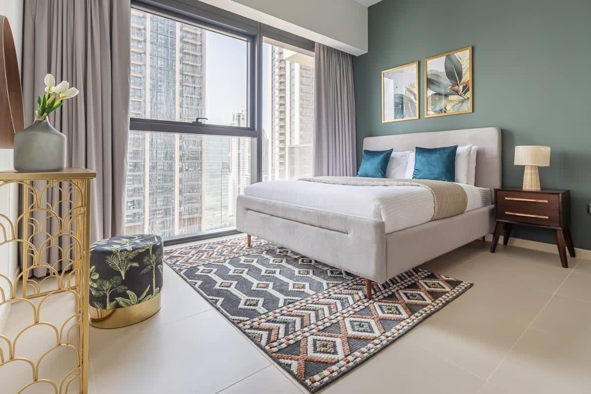 Frank Porter - Act One Tower 1 Dubai