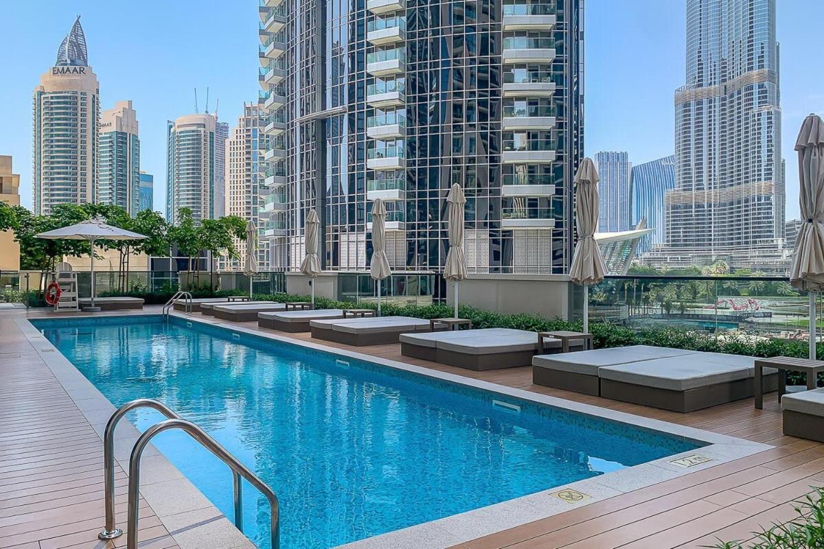 Frank Porter - Act One Tower 1 Apartment *