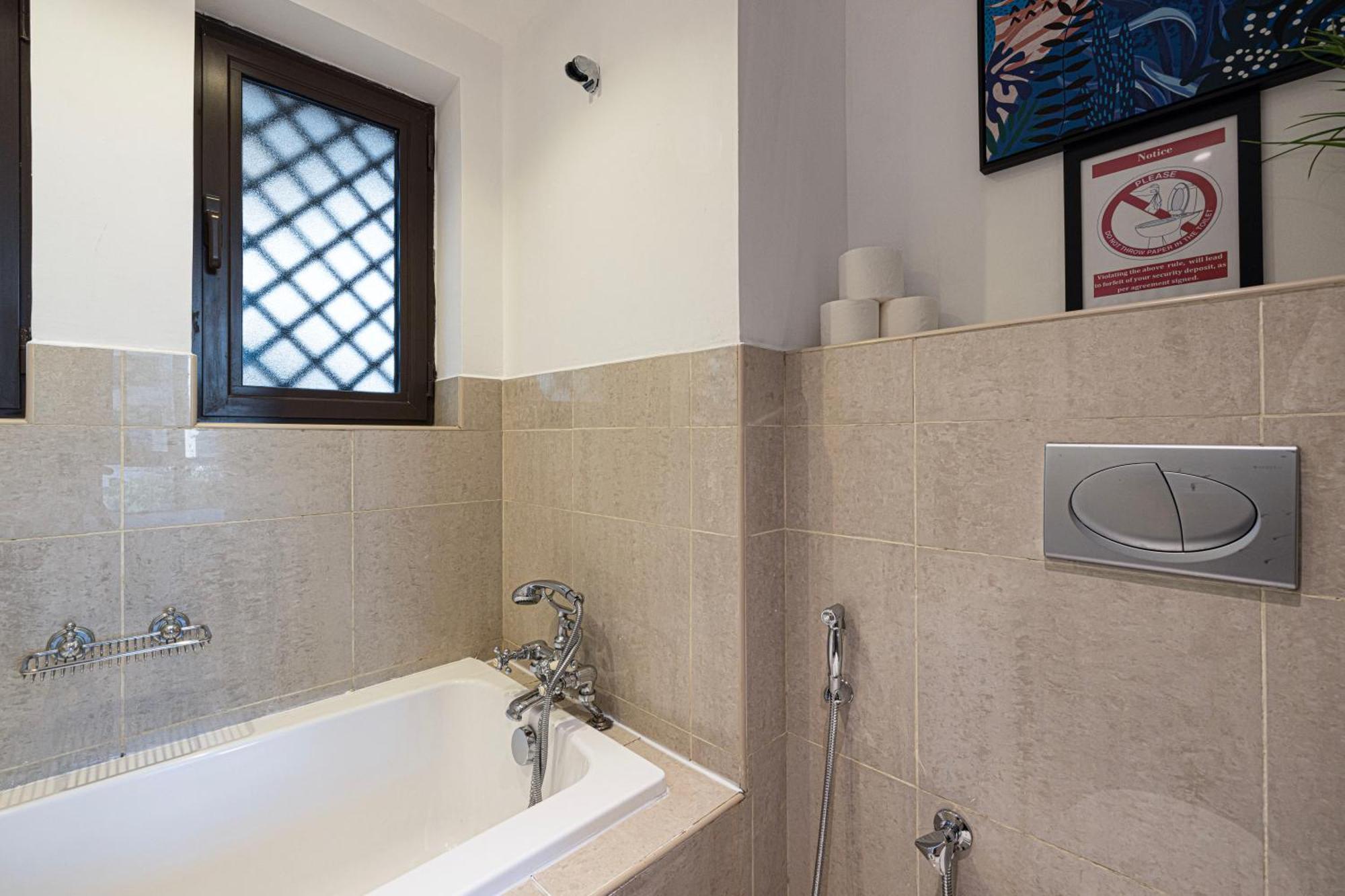 Lux 2br Retreat Steps From Mall&burj Khalifa Dubai