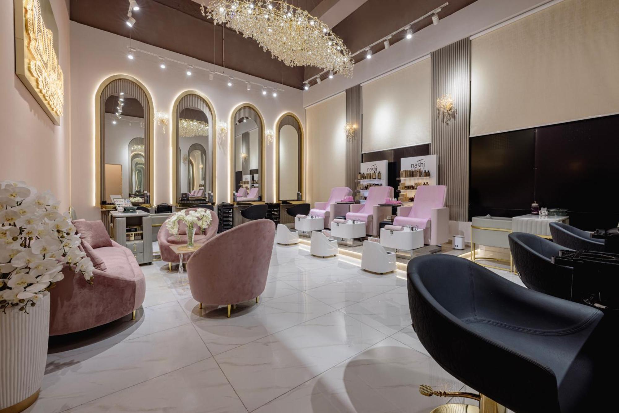 Khalidia Palace By Mourouj Gloria 5* Dubai