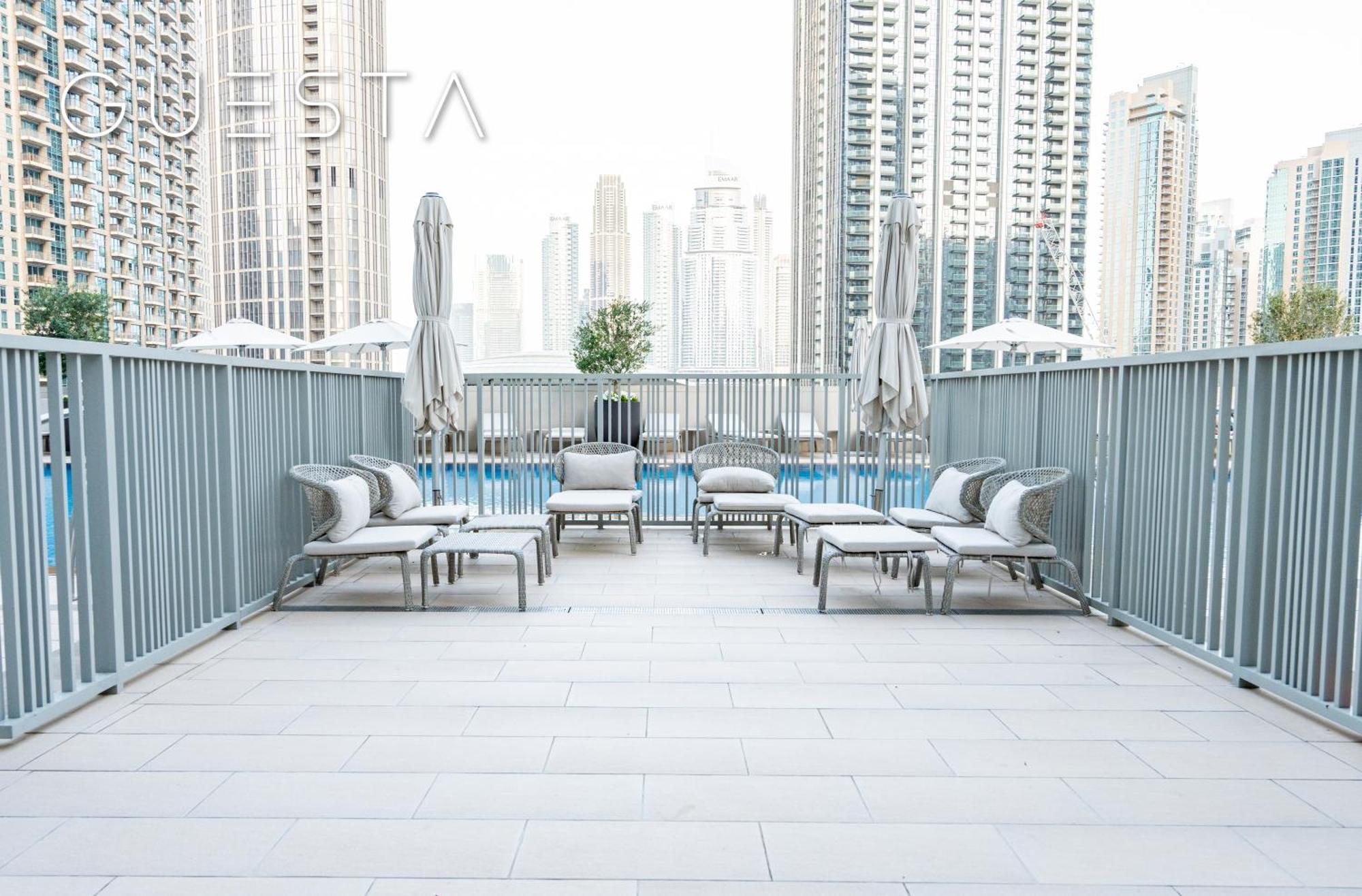 Apartment Tower By Emaar, Downtown