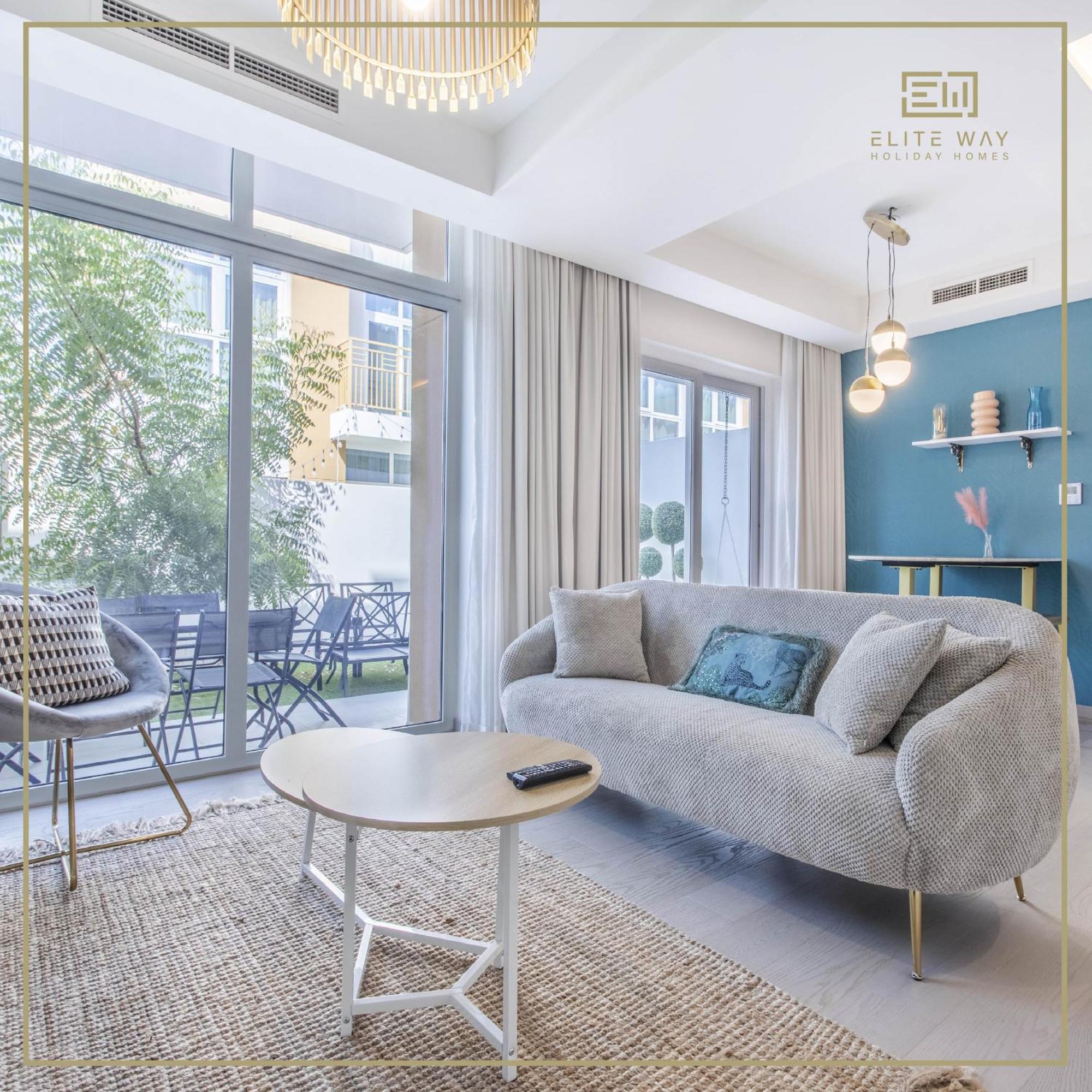 Daire Impressive 3br Villa-akoya Dubai