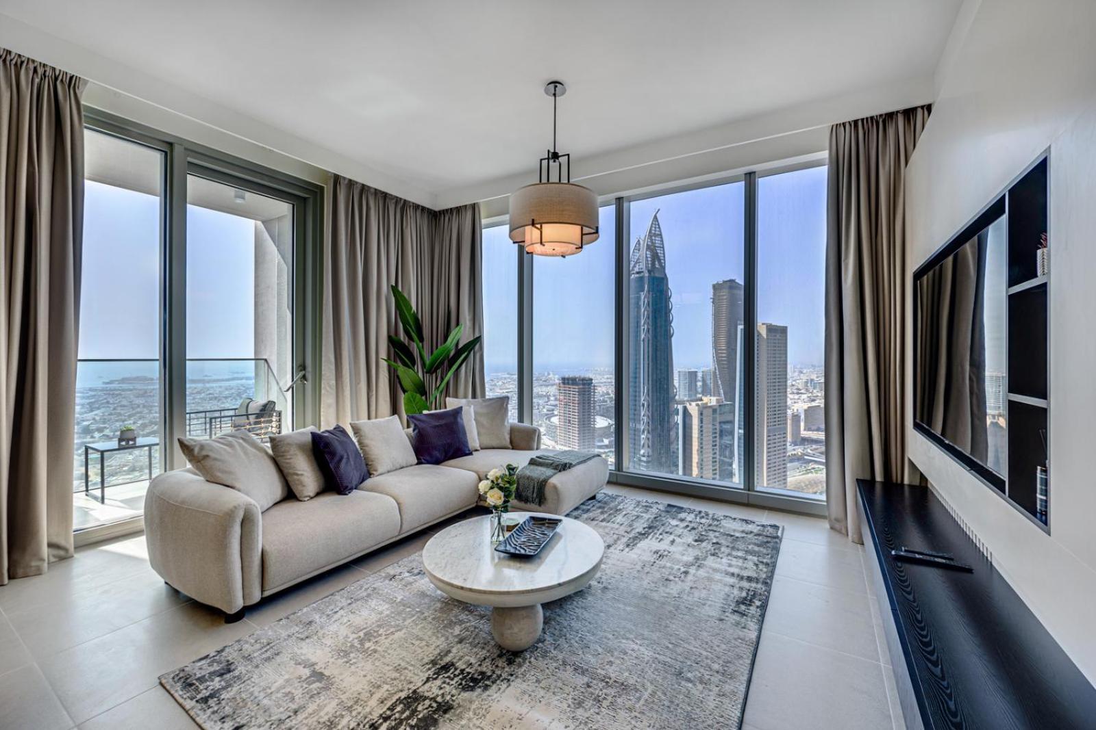 Apartment Tower By Emaar, Downtown