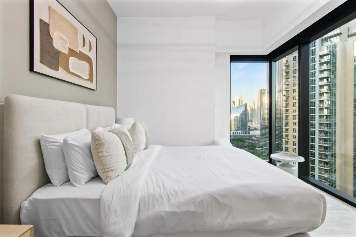 Apartment Spacious And Overlooking Burj & Fountains Dubai
