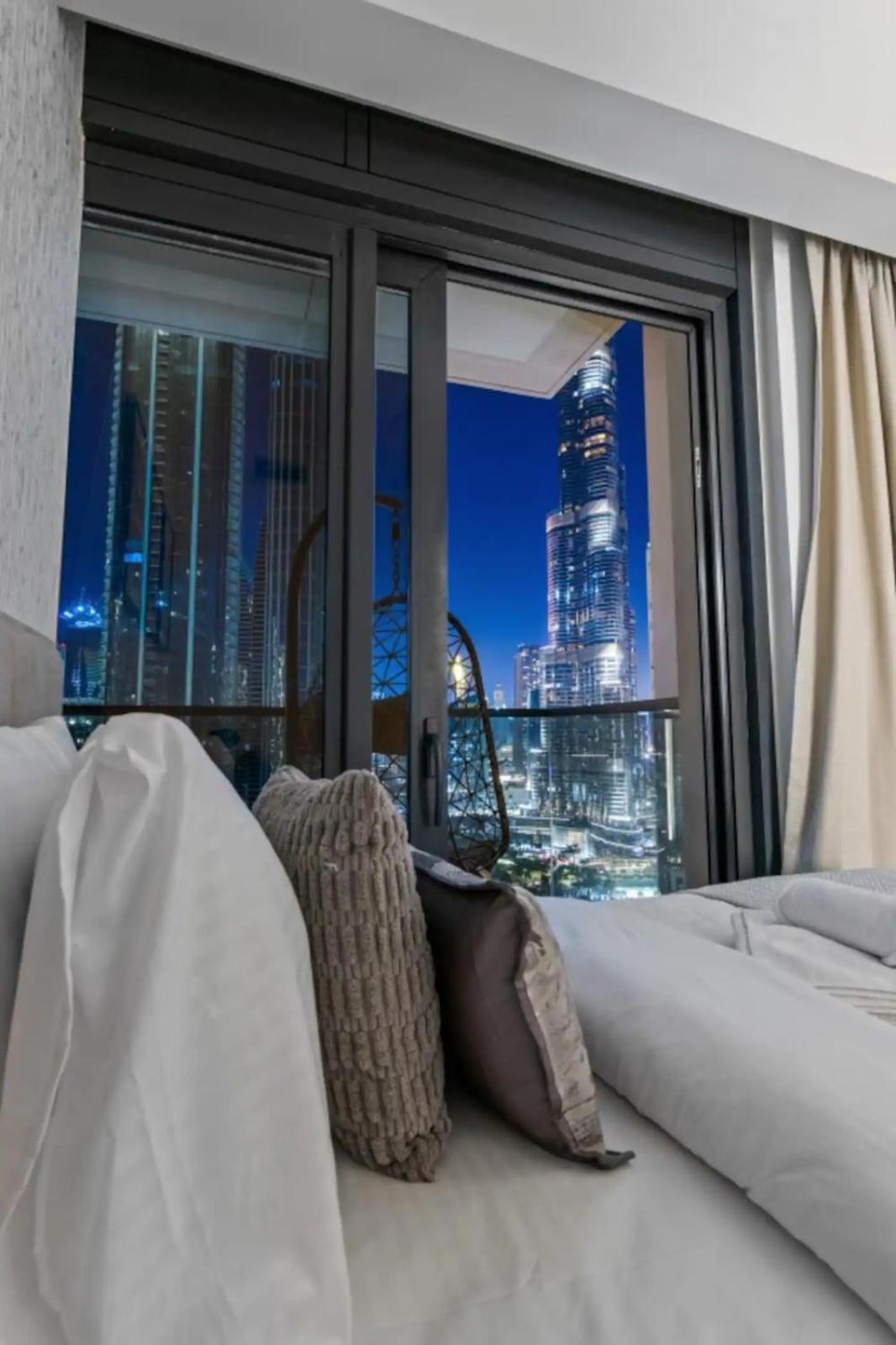 Apartment Spacious And Overlooking Burj & Fountains