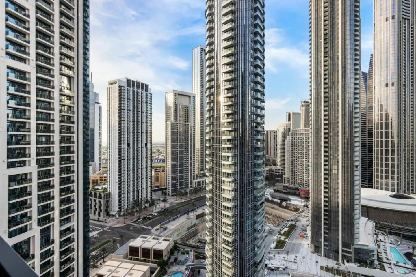 Apartment Spacious And Overlooking Burj & Fountains Dubai