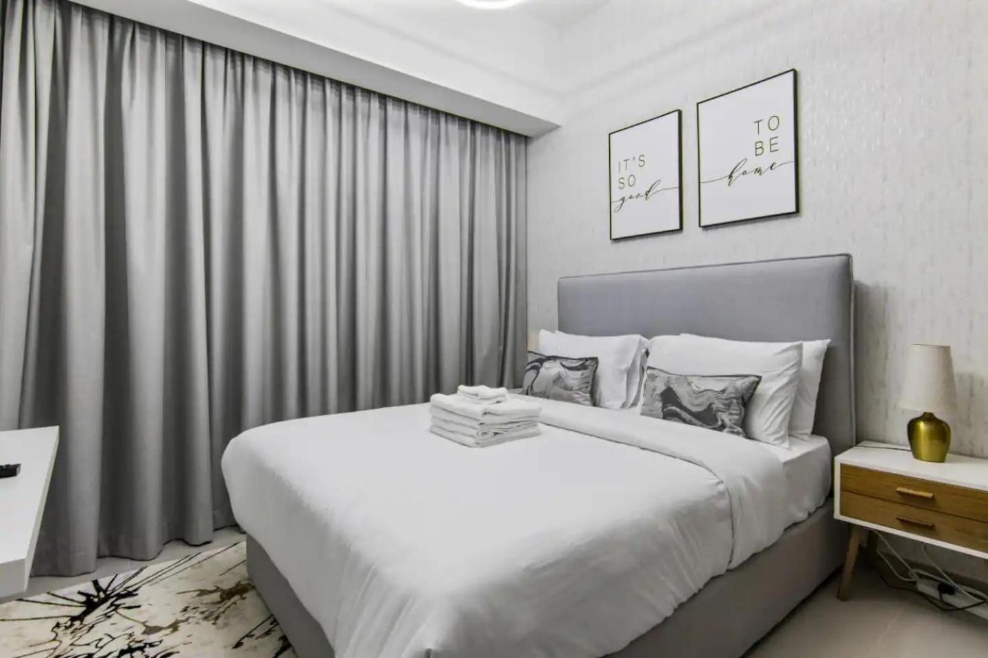 Apartment Spacious And Overlooking Burj & Fountains *