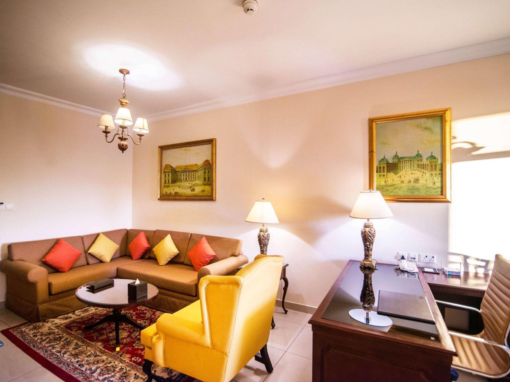 Otel Mercure Barsha Heights And Dubai