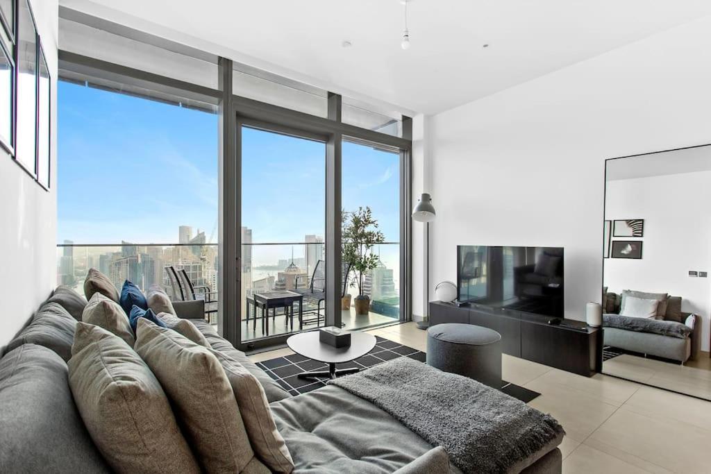 Marina Gate - Stunning 56 Floor Full Sea Views Apartment