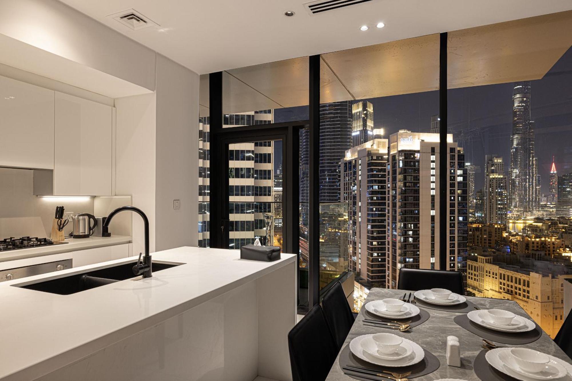 Amazonian Lux 2 Br-burj Khalifa And Fountains View Apartment *