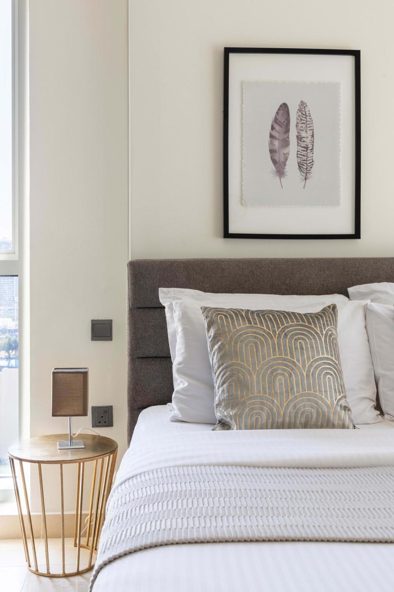 Apartment Frank Porter - Mon Reve Dubai