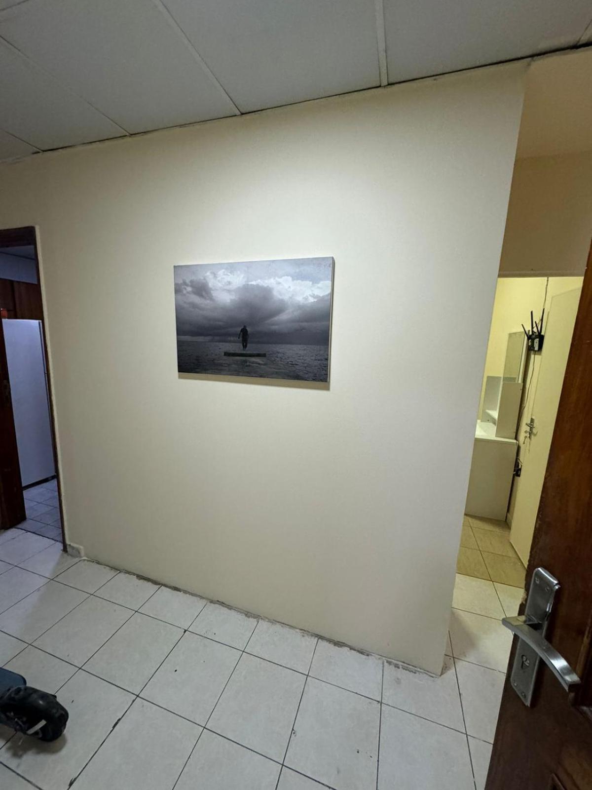 Decent Private Family With Shared Washroom Next To Burjuman Metro Dubai