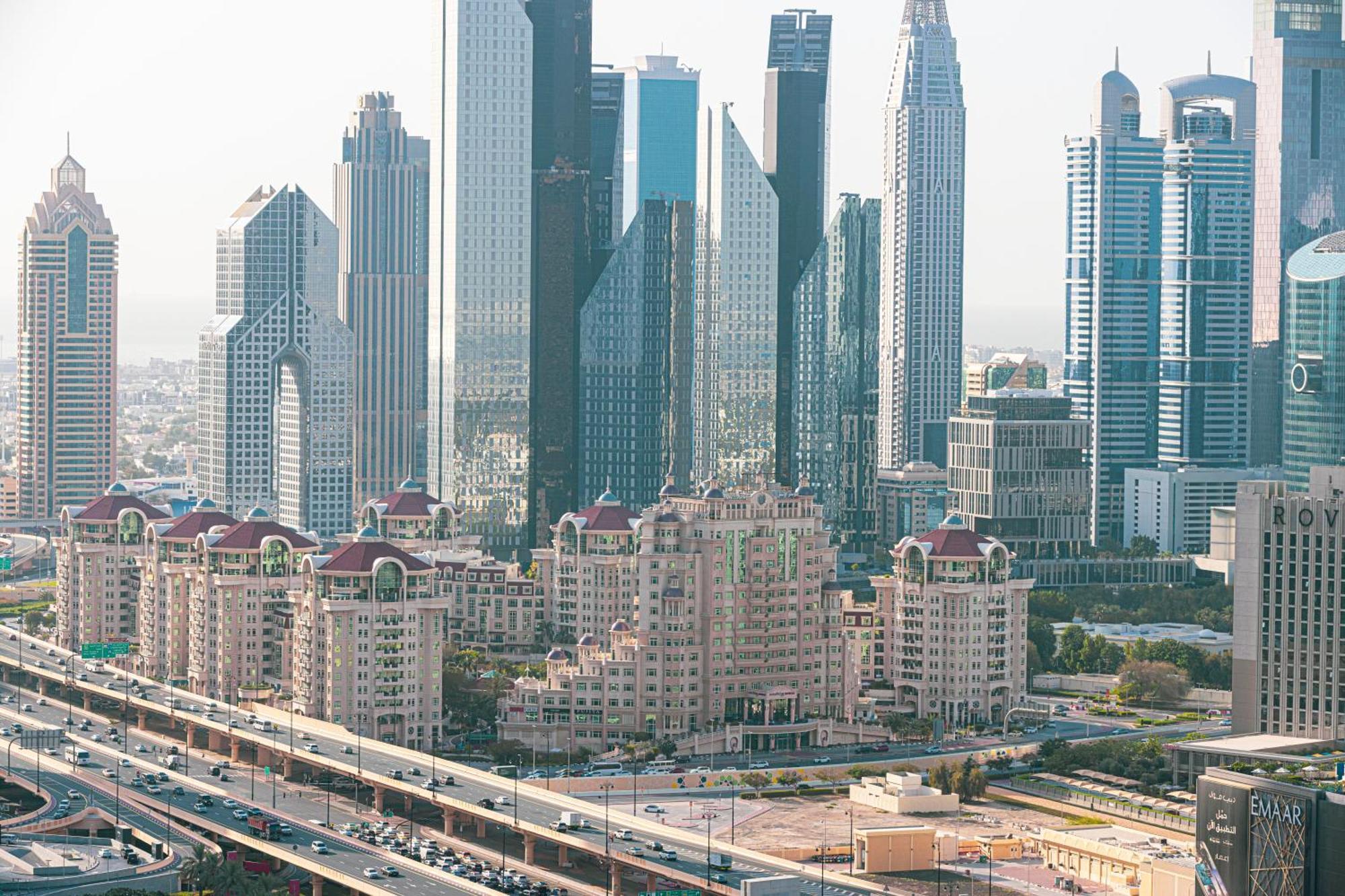 2 Minute Walk To Mall - 3 Bedroom Burj Khalifa View With Pool And Apartamento *