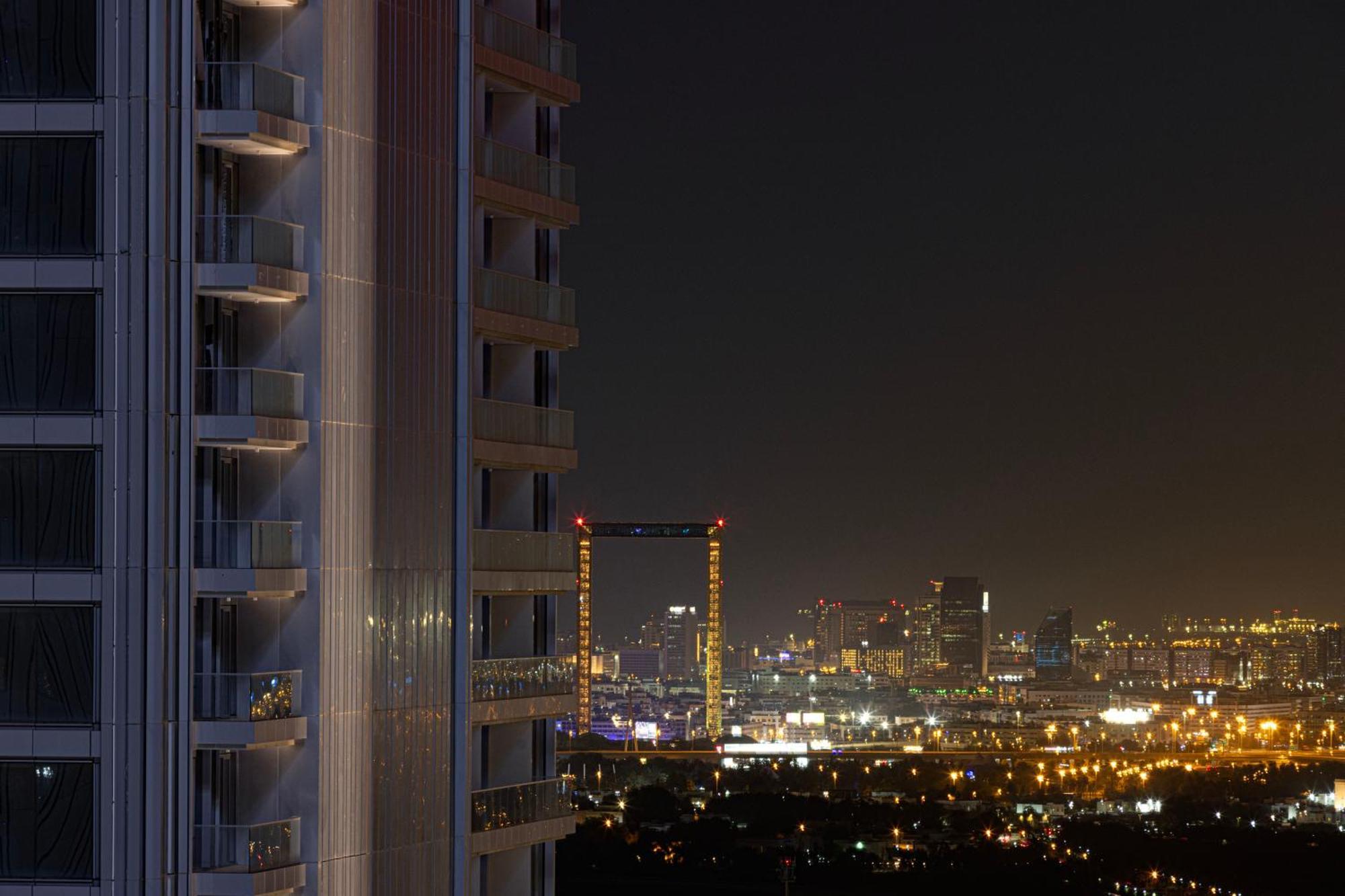 2 Minute Walk To Mall - 3 Bedroom Burj Khalifa View With Pool And Apartamento *