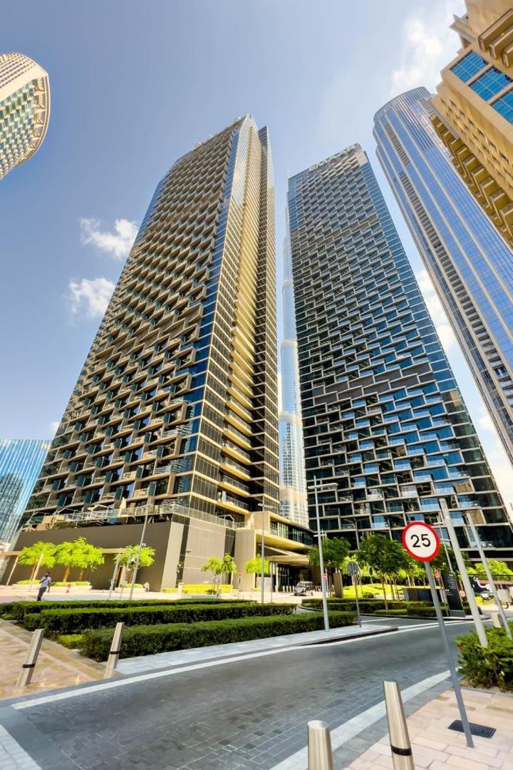 Guestready - High-floor Elegance In Downtown Apartment *