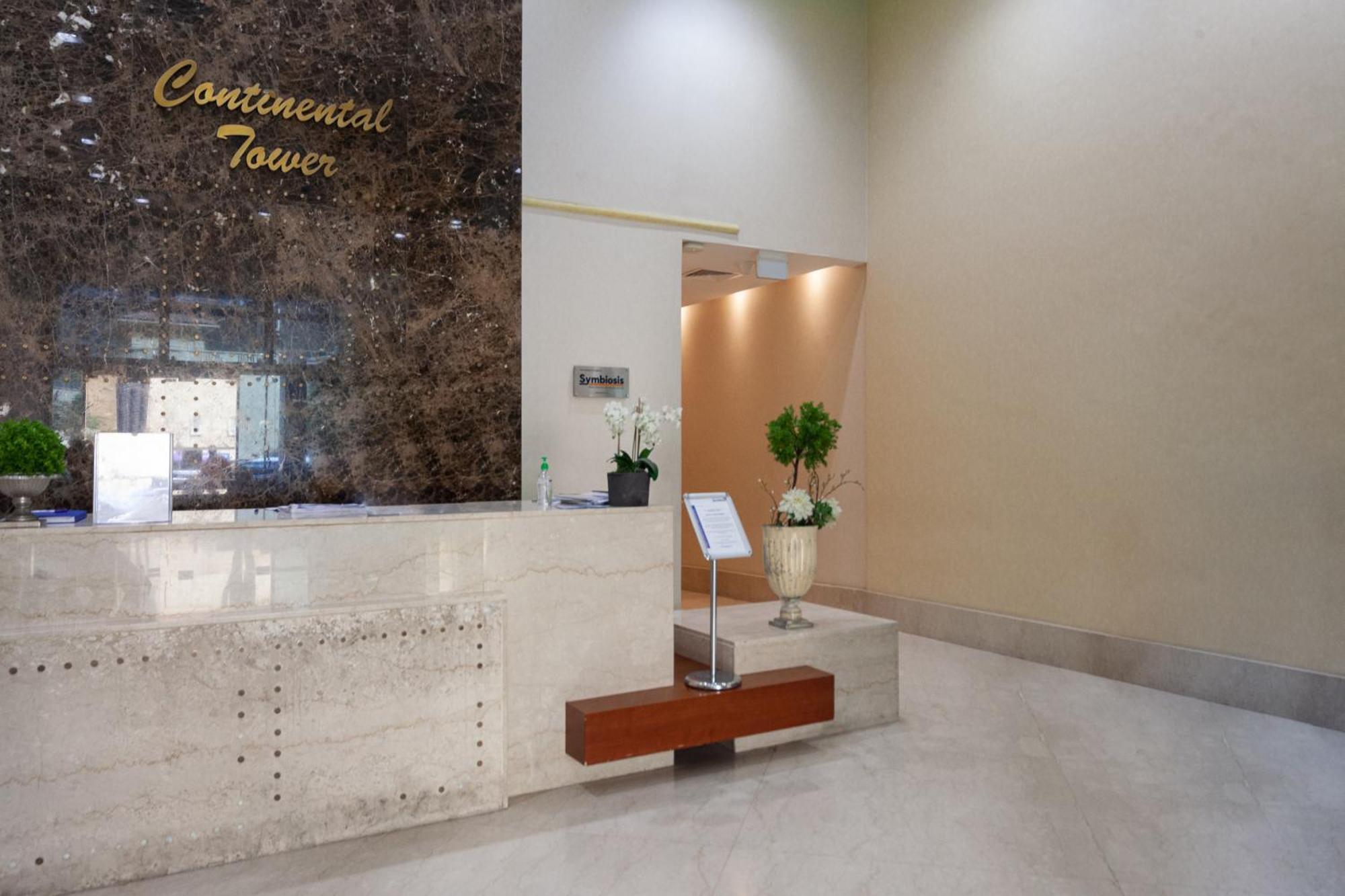 Apartment Waves Homes - Charming With Balcony, Minutes From The Dubai