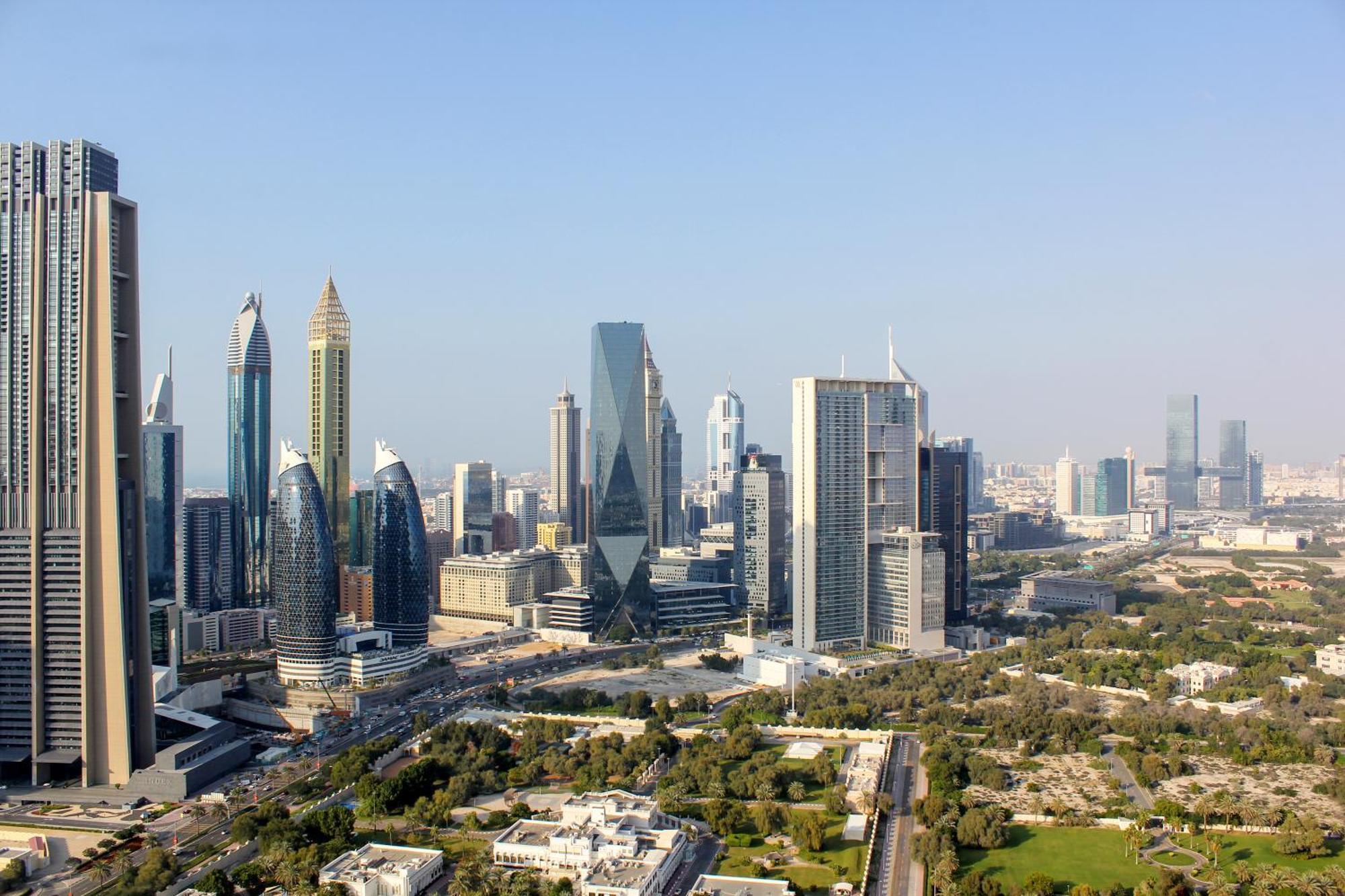 Apartment Rh -skyline Serenity, High-floor Oasis In Downtown, 8 Mins Walk To Burj Khalifa Dubai