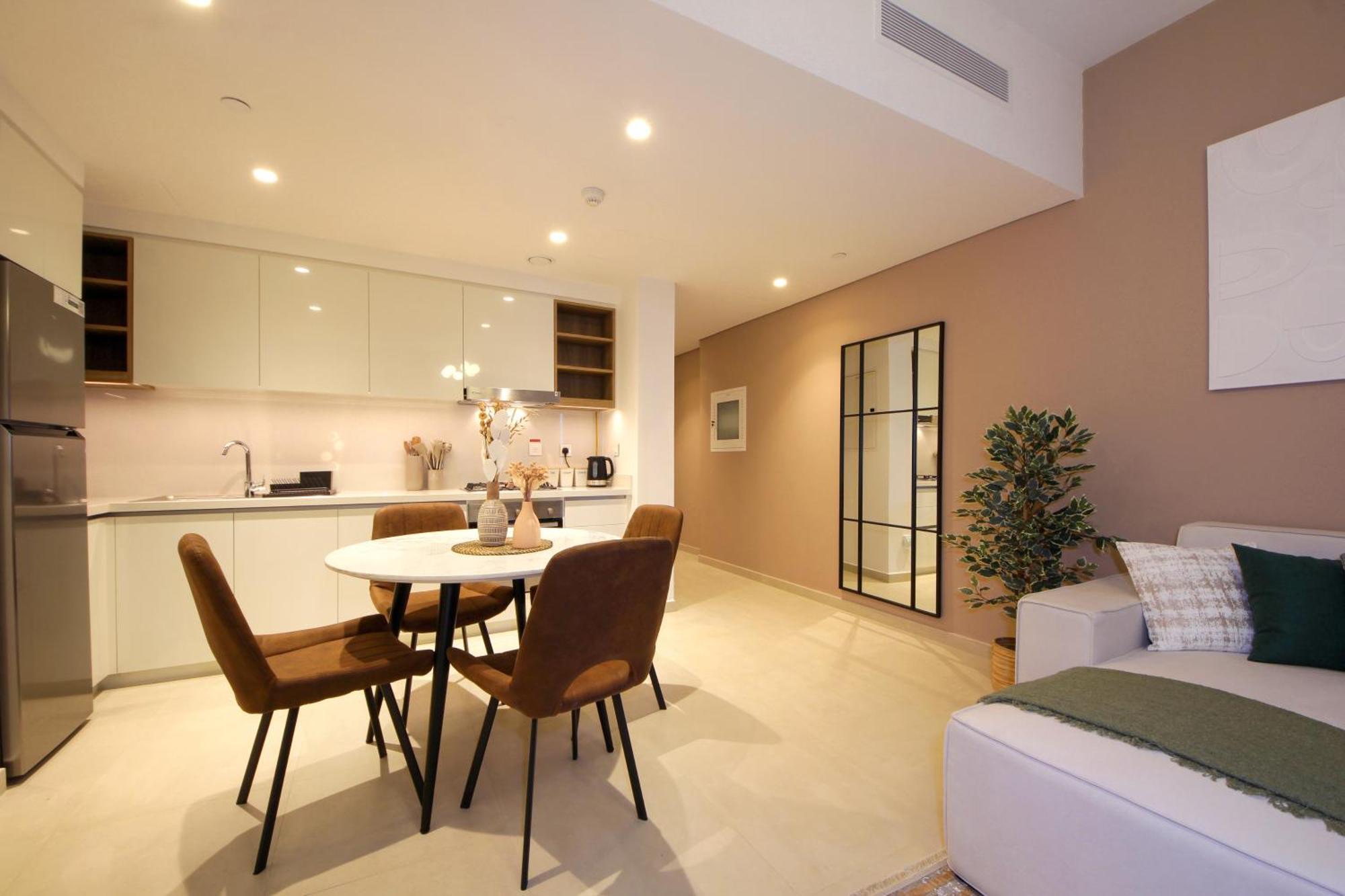 Rh- Luxury Living, 1-bedroom Near Difc, High Floor, 8 Mins Walk To Mall