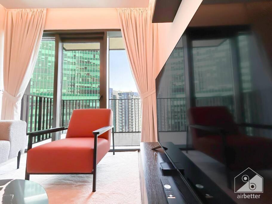 Stylish 1bedroom With Balcony & View Apartment