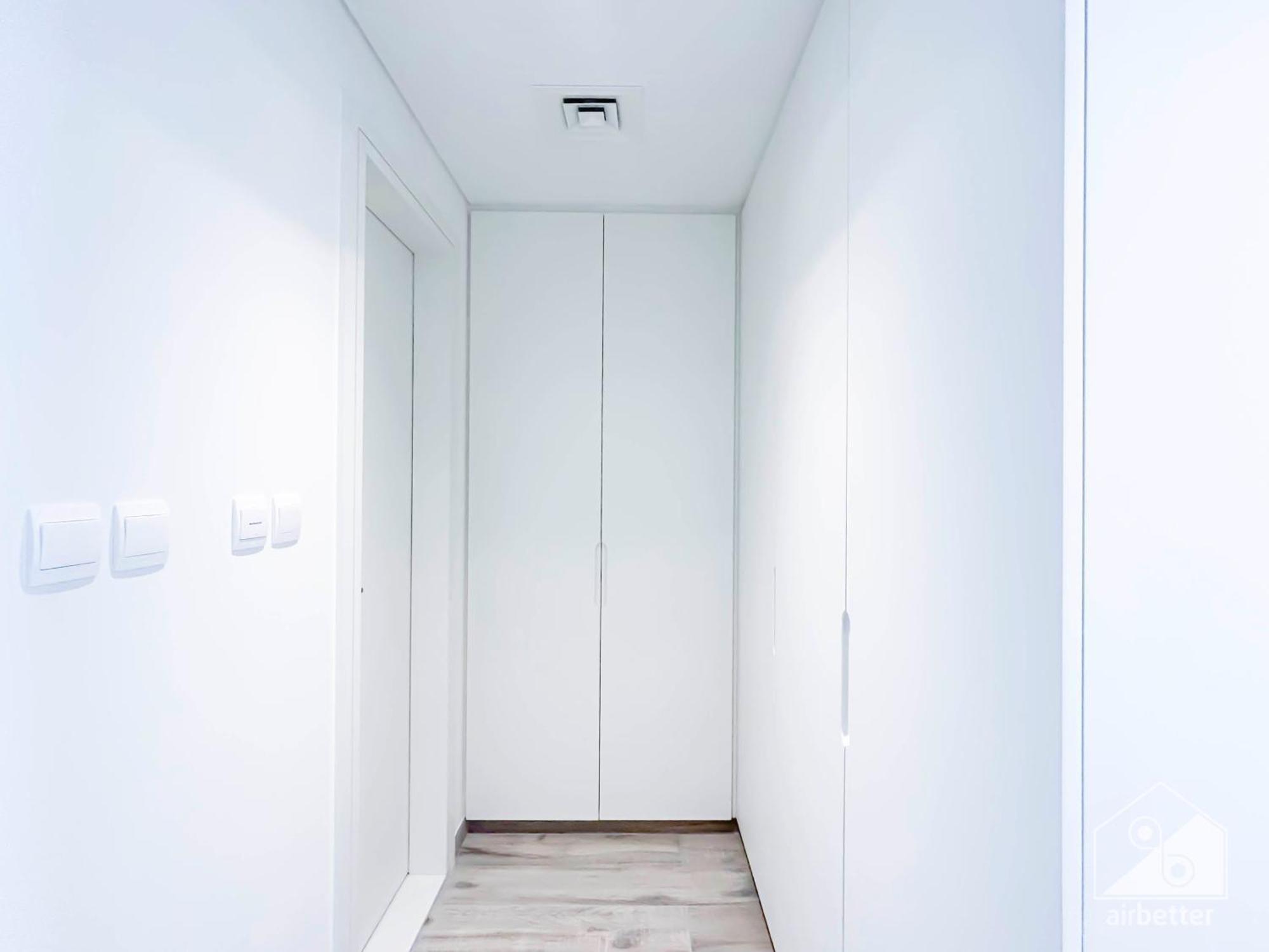 Stylish 1bedroom With Balcony & View Apartment *