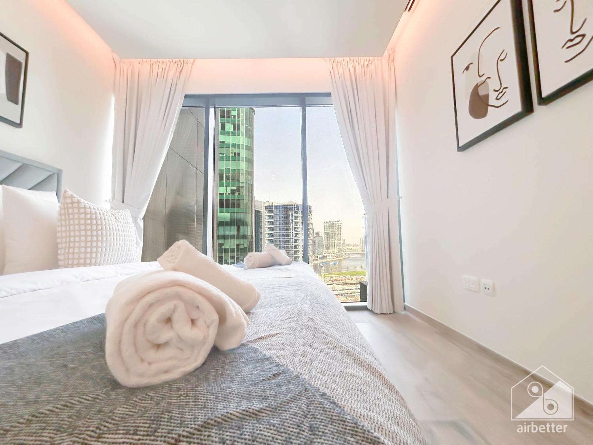 Apartment Stylish 1bedroom With Balcony & View *