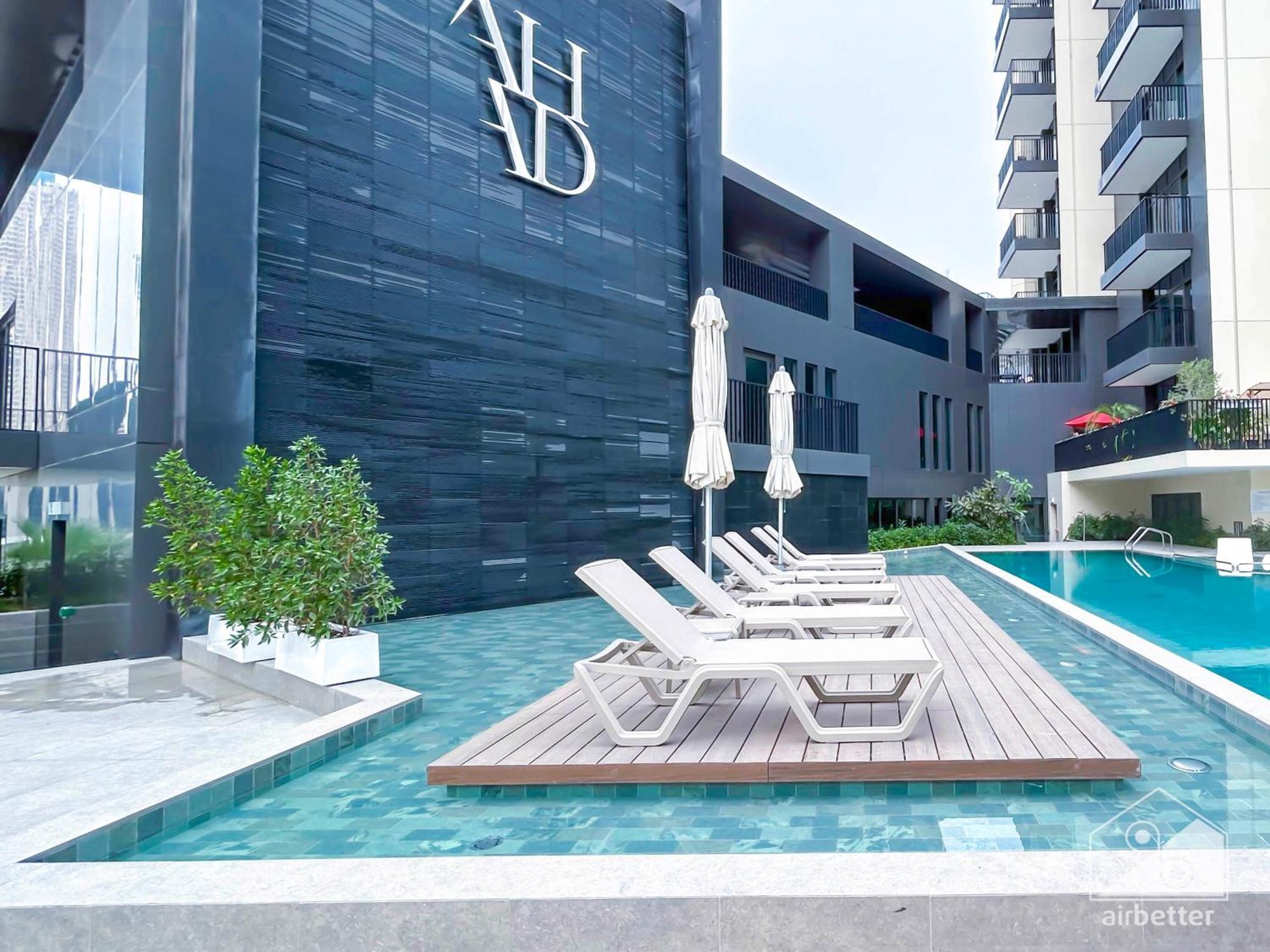 Stylish 1bedroom With Balcony & View Apartment Dubai